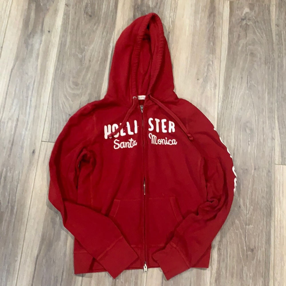 Burgundy Santa Monica Hollister zip up hoodie